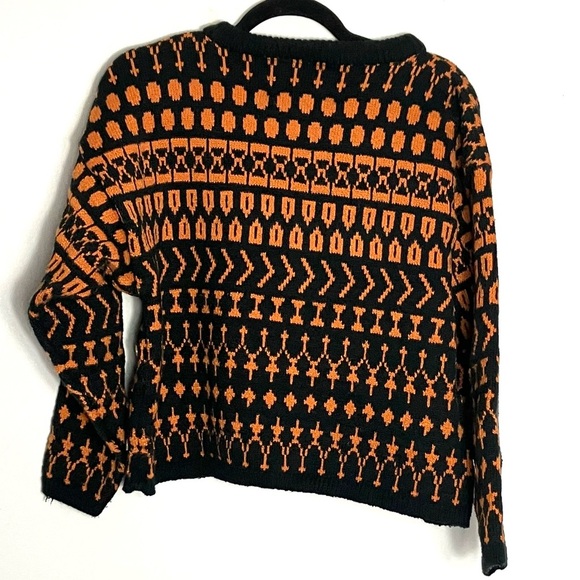 Vintage Babo Wool Sweater with Button Embellishments OSFM - Picture 3 of 6